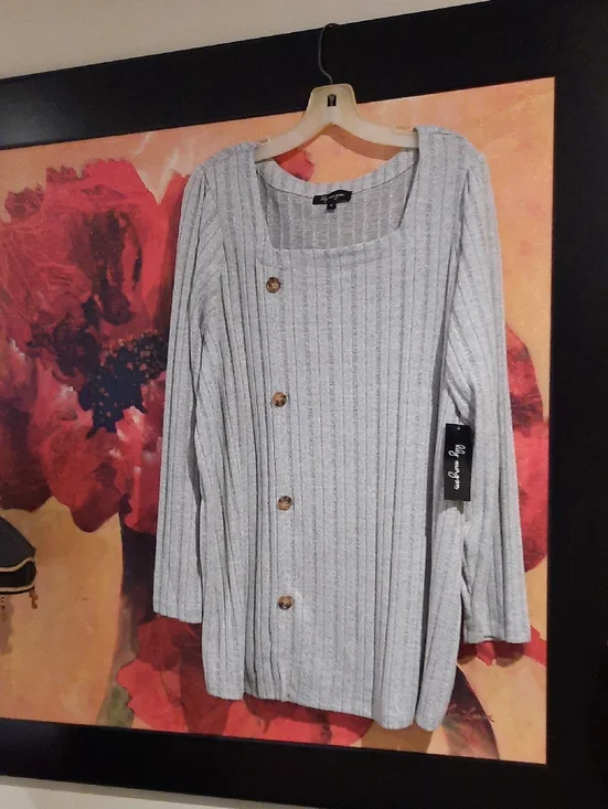 NWT Light Gray Ribbed Square-Neck Spring Sweater with Side Buttons Plus Size 3X - Picture 1 of 5